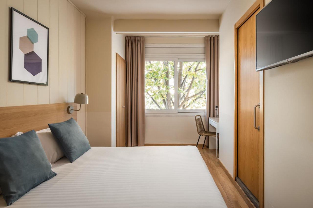 Bypillow Erba Girona Dış mekan fotoğraf
