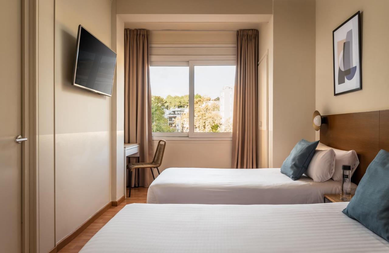 Bypillow Erba Girona Dış mekan fotoğraf