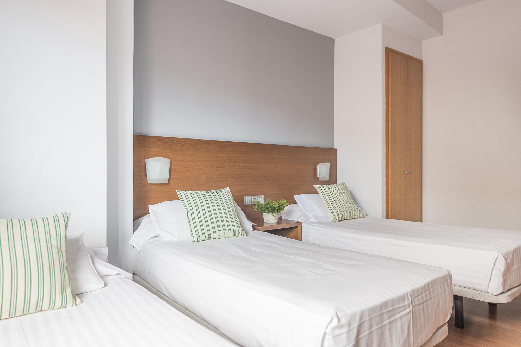 Bypillow Erba Girona Dış mekan fotoğraf