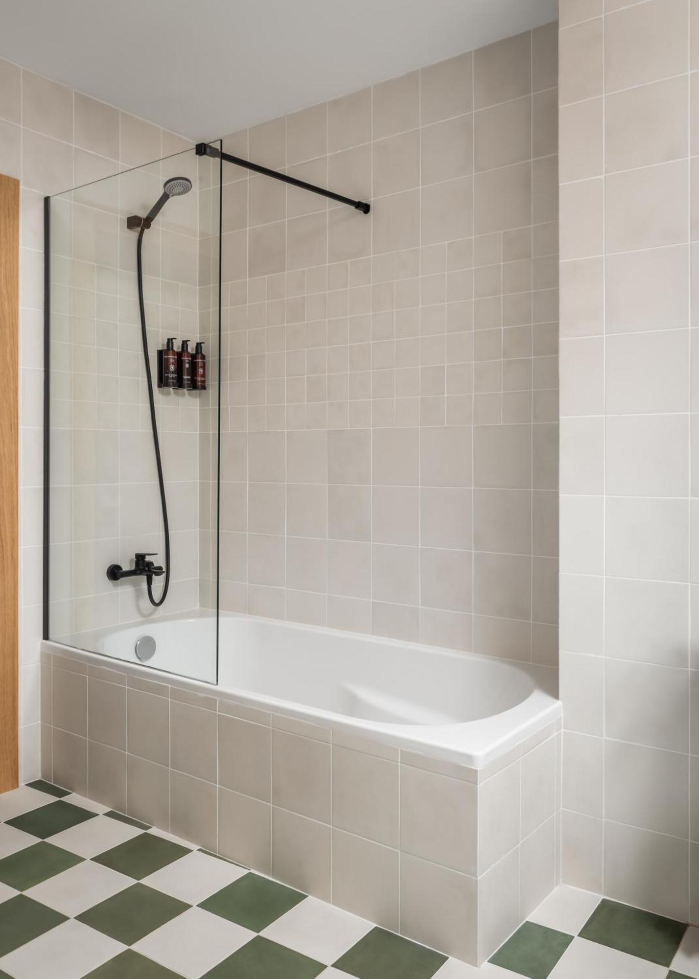 Bypillow Erba Girona Dış mekan fotoğraf